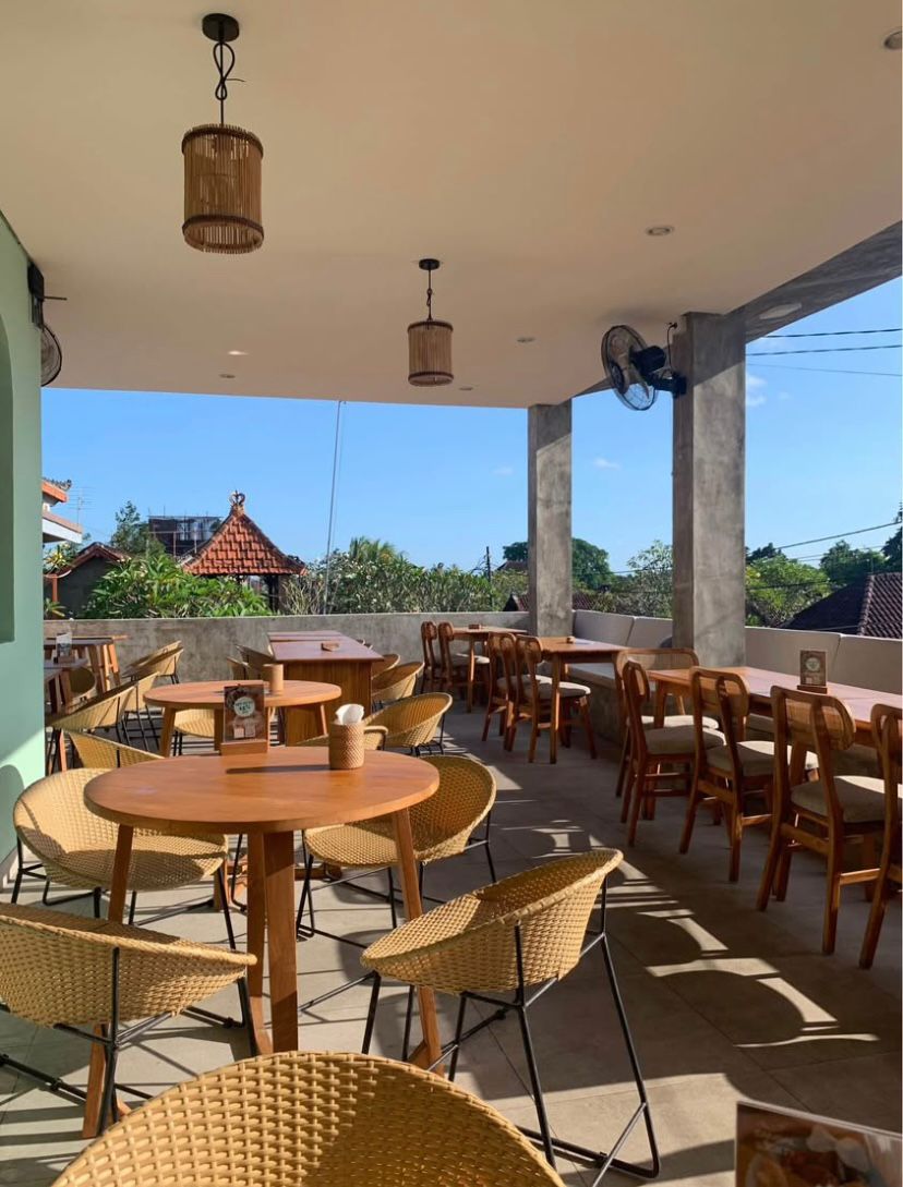 Fully Equipped Restaurant Space in Central Ubud